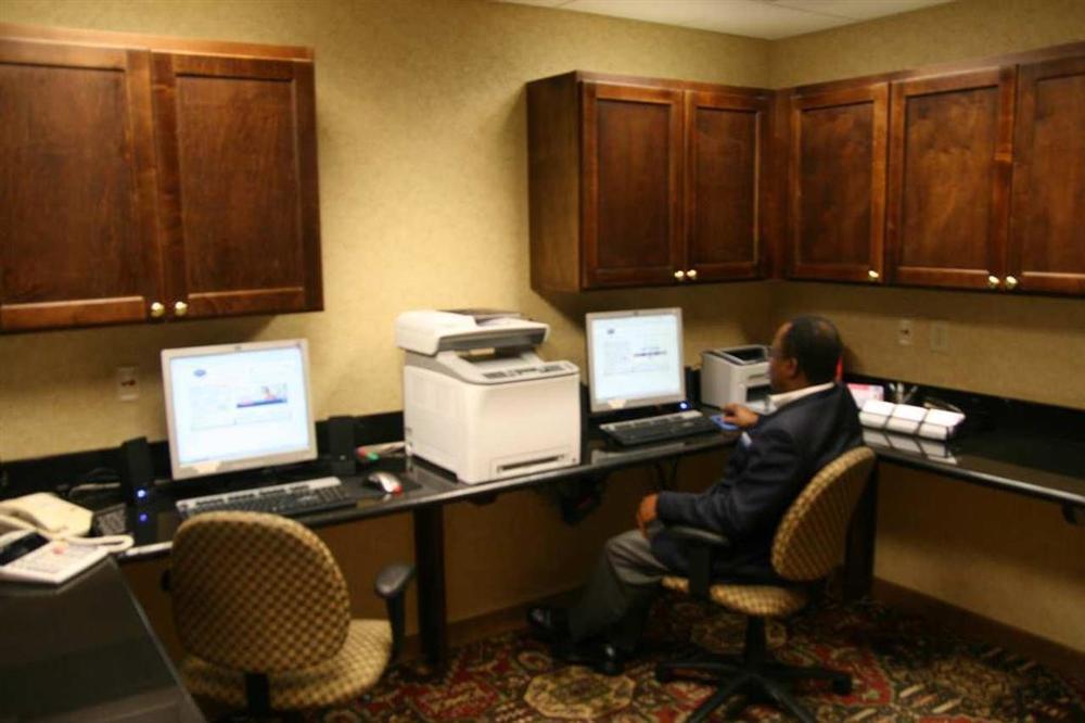 Hampton Inn & Suites Montgomery-Eastchase Удобства фото