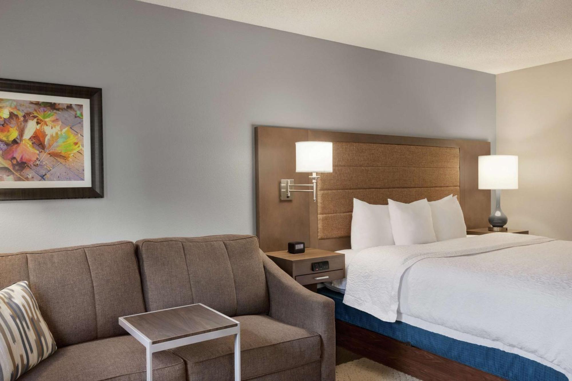 Hampton Inn & Suites Montgomery-Eastchase Экстерьер фото