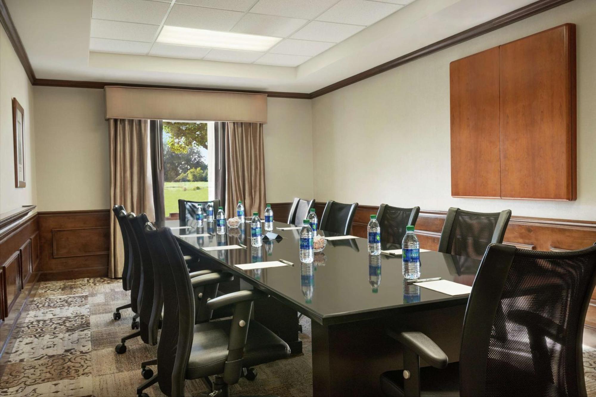 Hampton Inn & Suites Montgomery-Eastchase Экстерьер фото